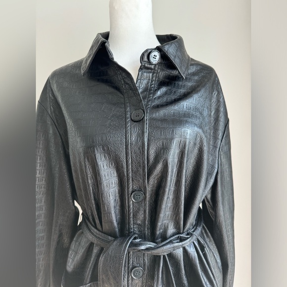 Andrew Marc New York Women’s M Jacket Button Front Black Crocodile Print NEW - Picture 3 of 14